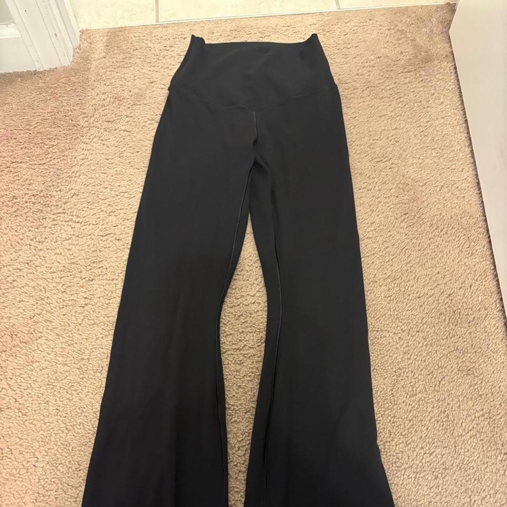 High-Rise Straight Leg Women's Pants in Black